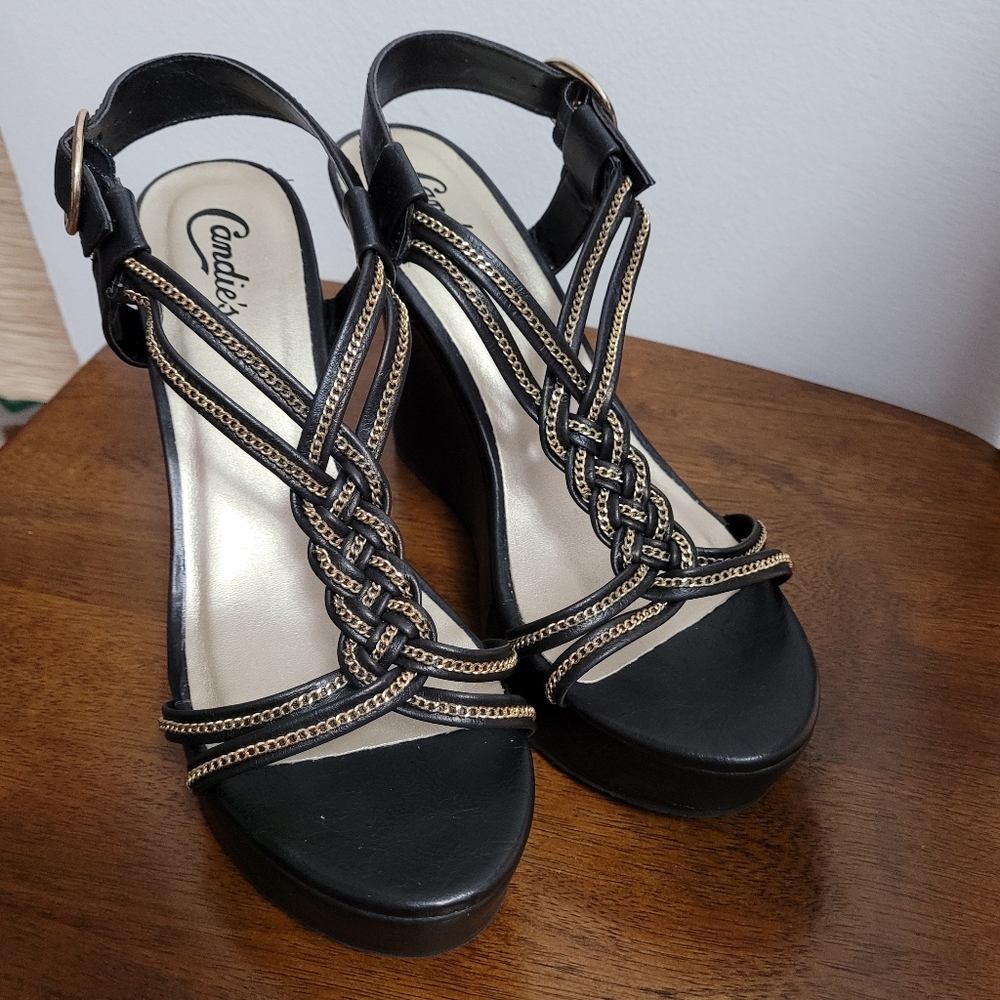 Candies Wms Black & Gold Platforms Wedge Sandals H